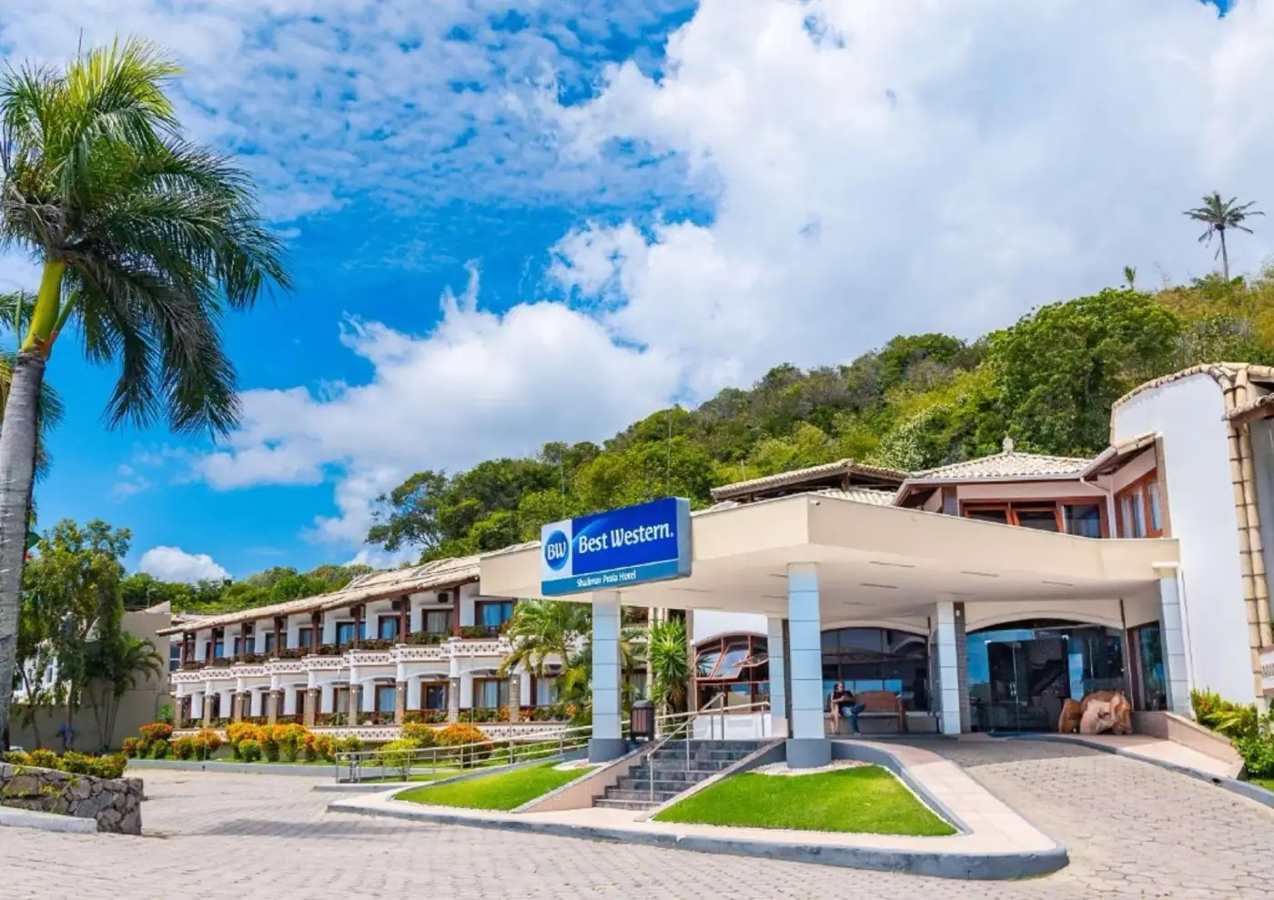 Fachada do Best Western Shalimar Praia Hotel